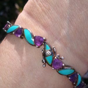 Women's tennis bracelet